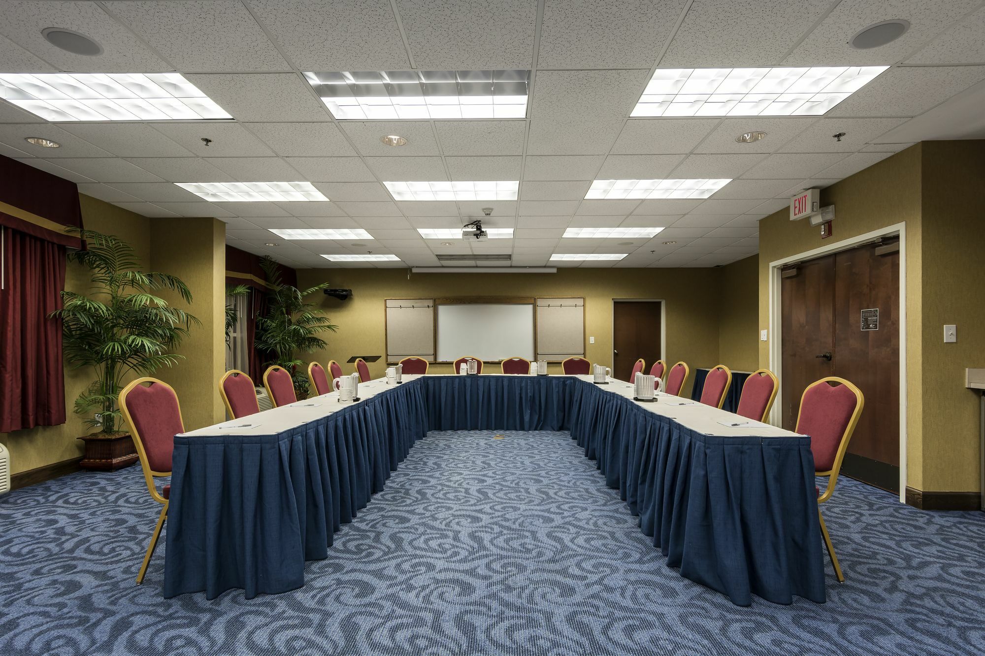 Hampton Inn & Suites Raleigh Cary Lenovo Center Exteriör bild