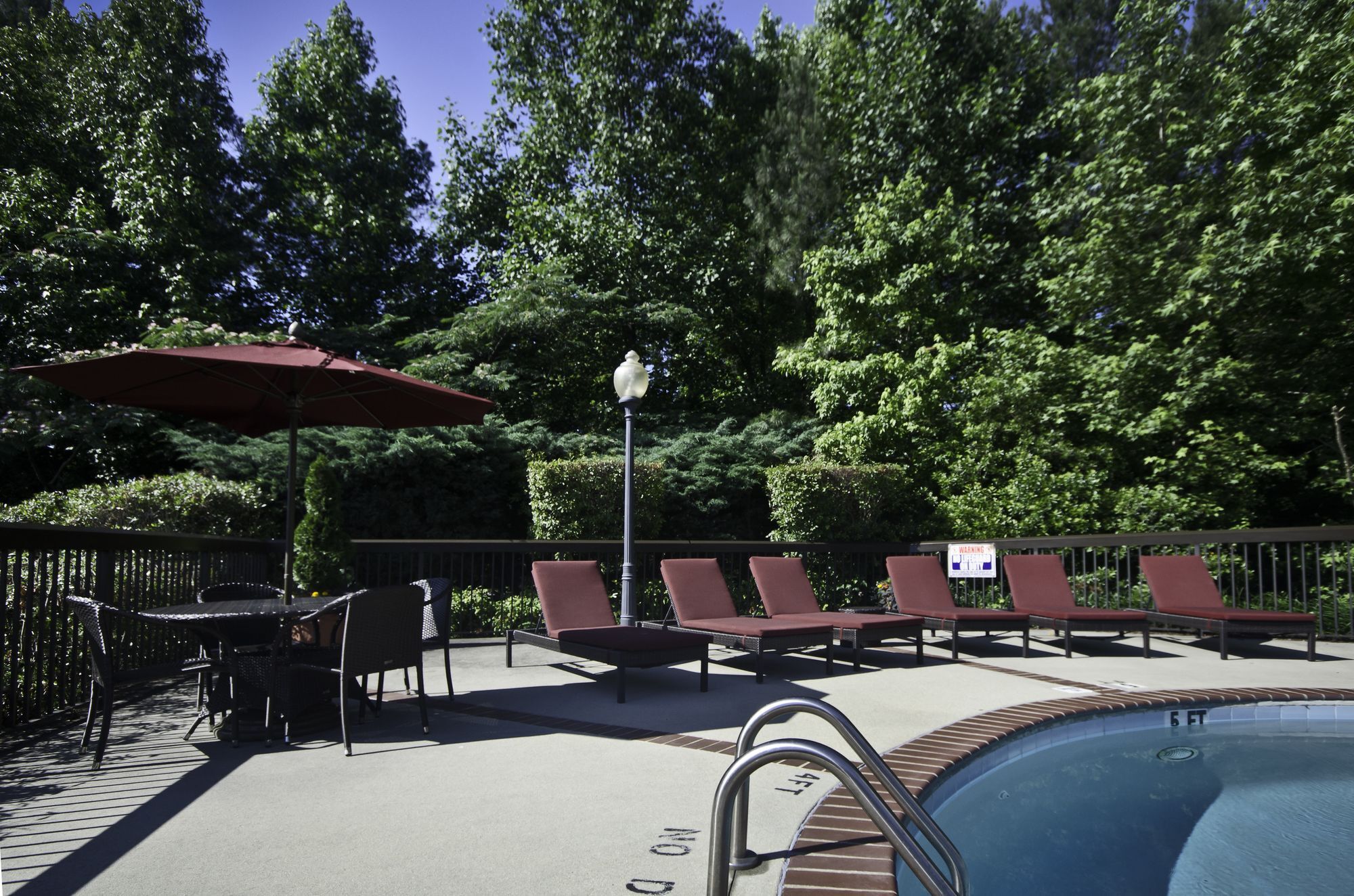 Hampton Inn & Suites Raleigh Cary Lenovo Center Exteriör bild